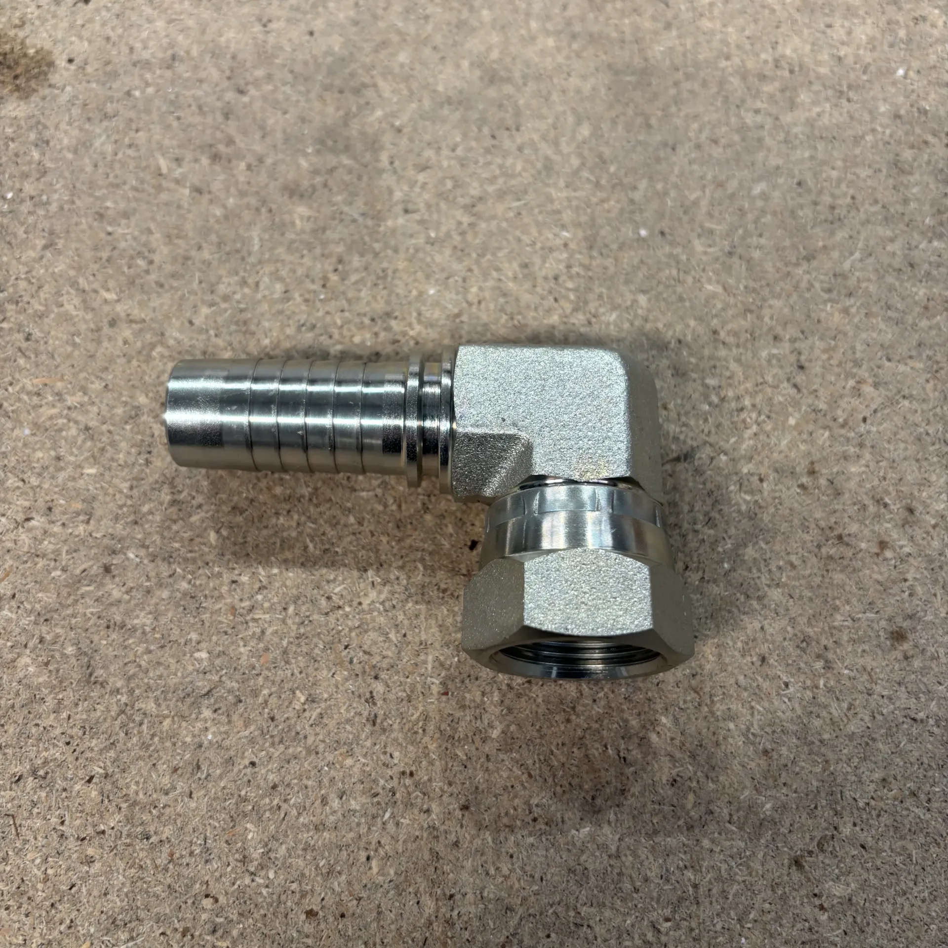 [KM91B0808] INSERT 1/2 90K BSP X 1/2 TAIL