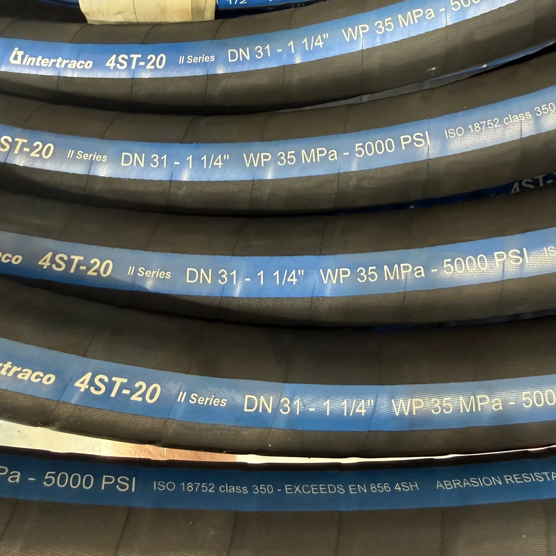 HOSE INTERTRACO 4ST 1.1/2" 300 WP