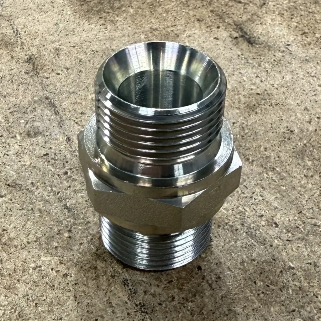ADAPTOR BSP 3/8 M X 1/2 M